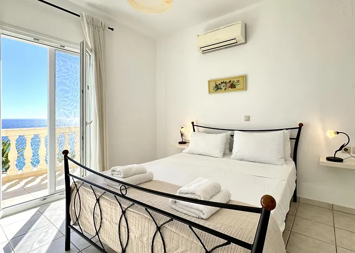 Dimitra * Trapezaki (Kefalonia)